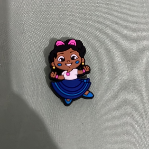 Encanto Charms - Picture 5 of 7